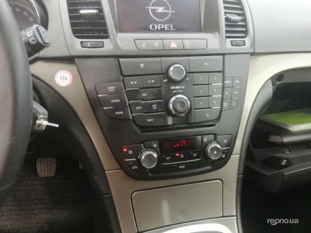 Opel Insignia 2009 - 8