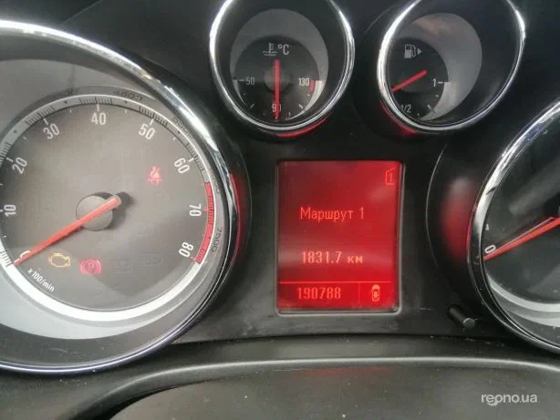 Opel Insignia 2009 - 9