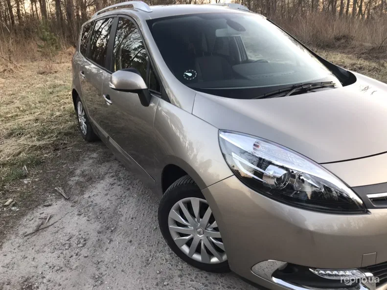 Renault Scenic 2013