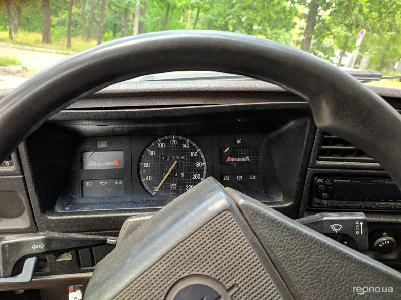 Opel Ascona 1987 - 4