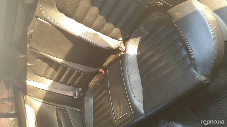 Volkswagen Passat CC 2011 - 5