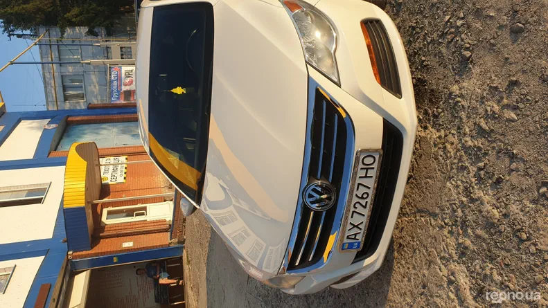 Volkswagen Passat CC 2011