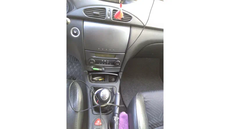 Renault Laguna 2002 - 5