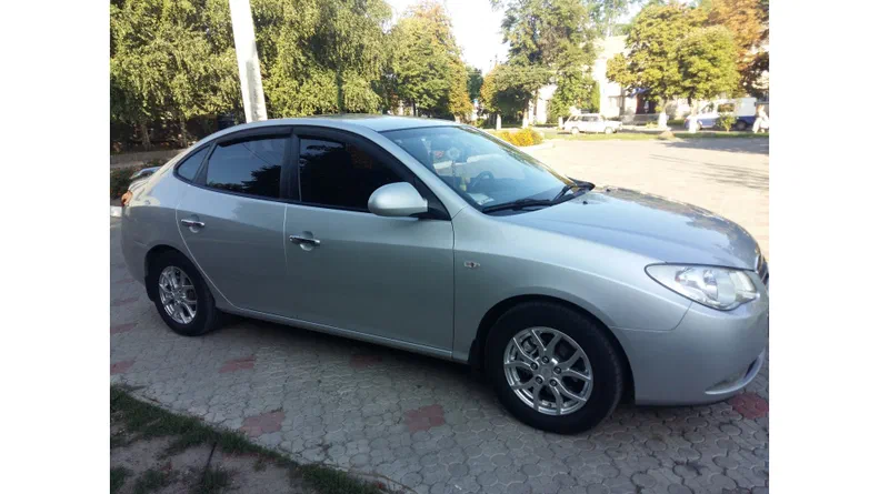 Hyundai Elantra 2008