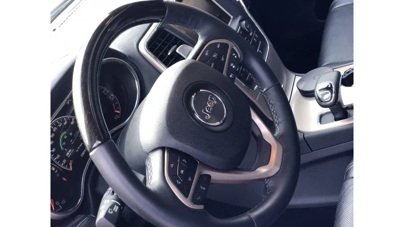 Jeep Grand Cherokee 2013 - 8