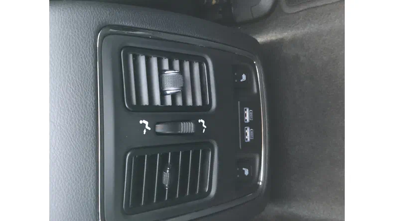 Jeep Grand Cherokee 2013 - 19