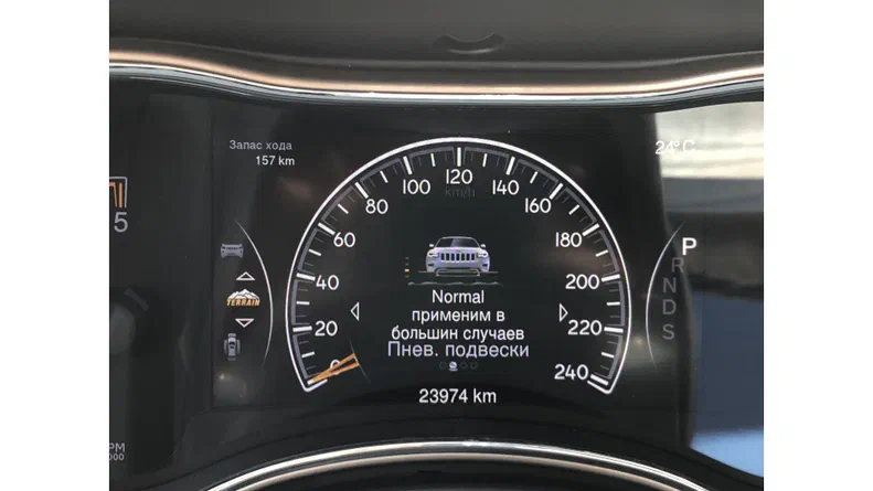 Jeep Grand Cherokee 2013 - 35