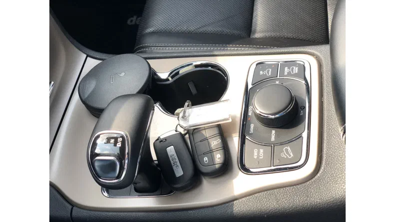 Jeep Grand Cherokee 2013 - 18