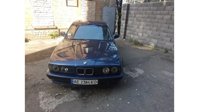 BMW 5 серія 1993 - 1