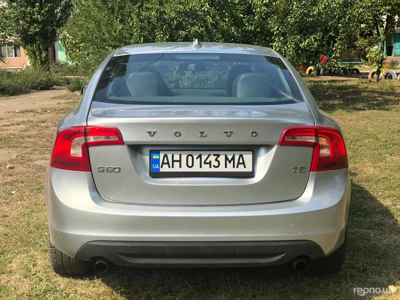 Volvo S60 2012