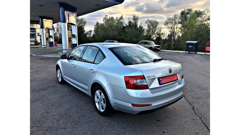 Skoda Octavia 2015 - 6