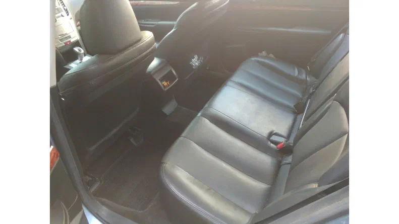 Subaru Legacy 2011 - 7