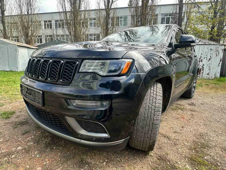 Jeep Grand Cherokee 2020 - 12
