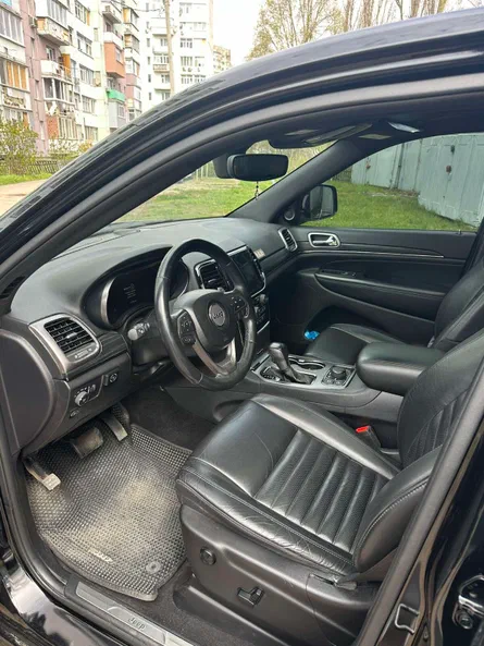 Jeep Grand Cherokee 2020