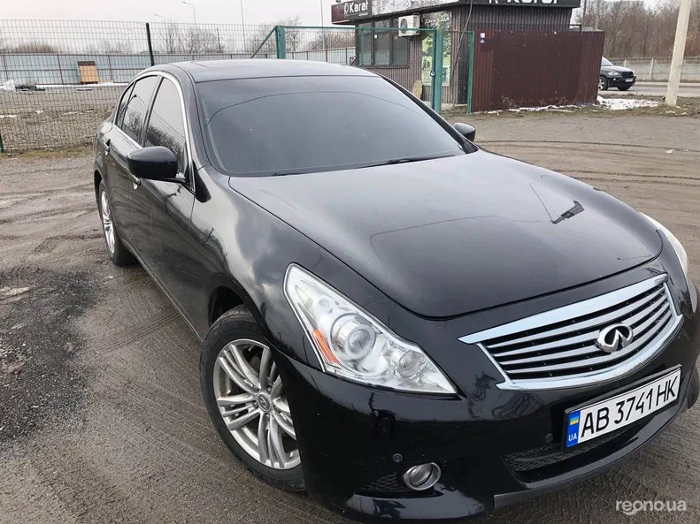Infiniti G 2012