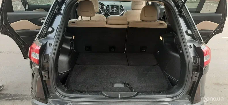 Jeep Cherokee 2016 - 24