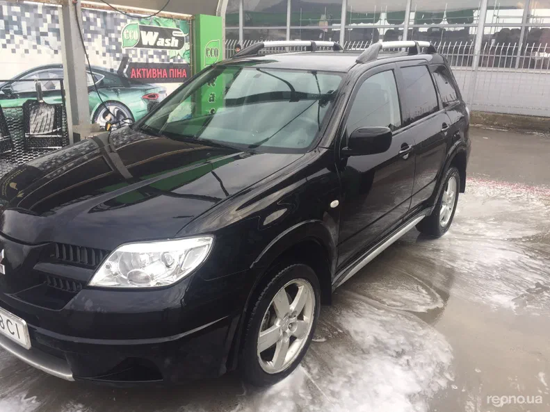 Mitsubishi Outlander 2008