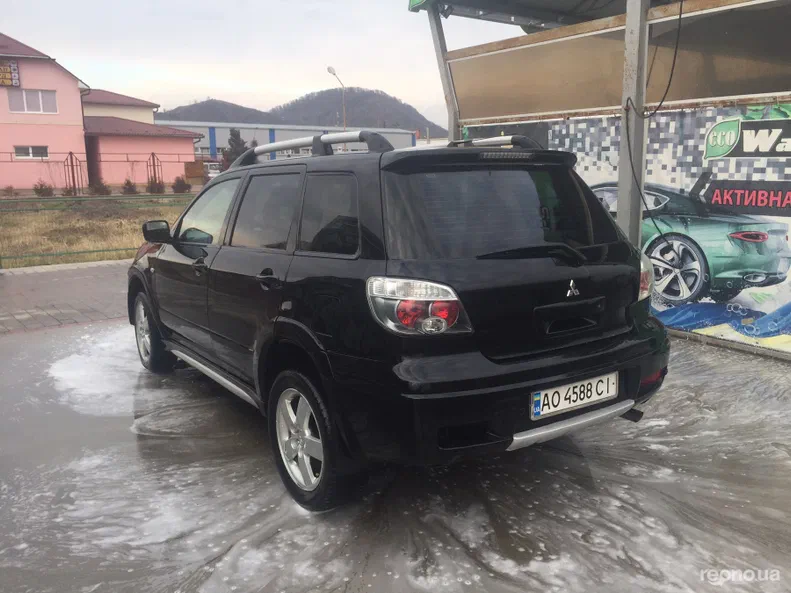 Mitsubishi Outlander 2008