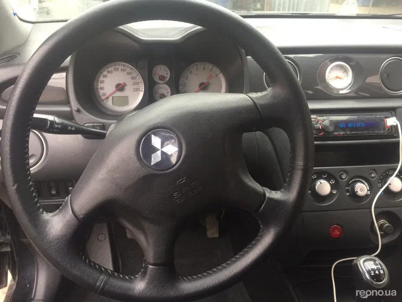 Mitsubishi Outlander 2008