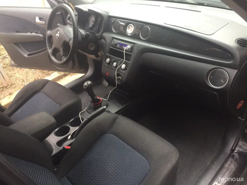 Mitsubishi Outlander 2008