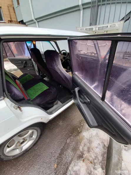 Lada (ВАЗ) 2104 2001 - 11