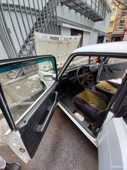 Lada (ВАЗ) 2104 2001