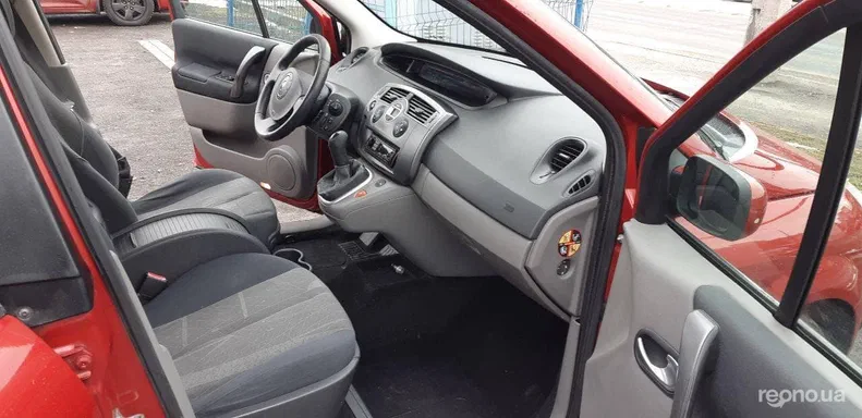 Renault Scenic 2004 - 7