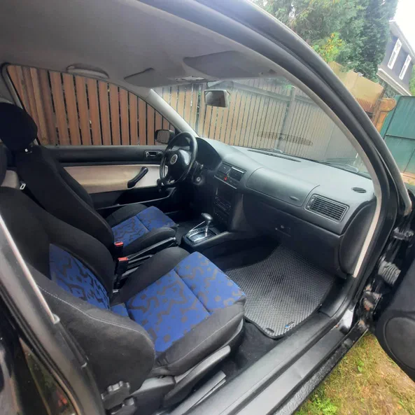 Volkswagen Golf 1999 - 18