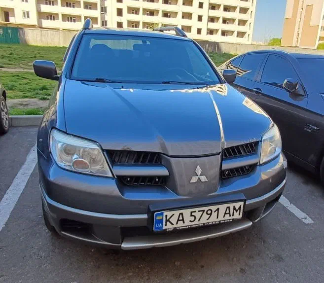 Mitsubishi Outlander 2008