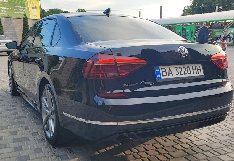 Volkswagen Passat 2018 - 5