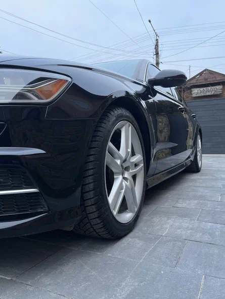 Audi A6 2015 - 24
