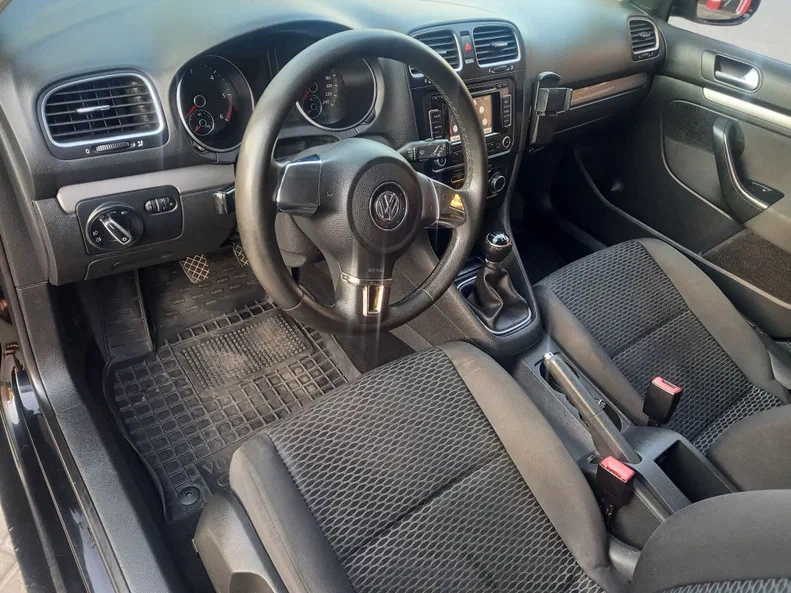 Volkswagen Golf 2009 - 16