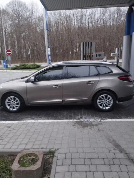 Renault Megane 2012 - 5