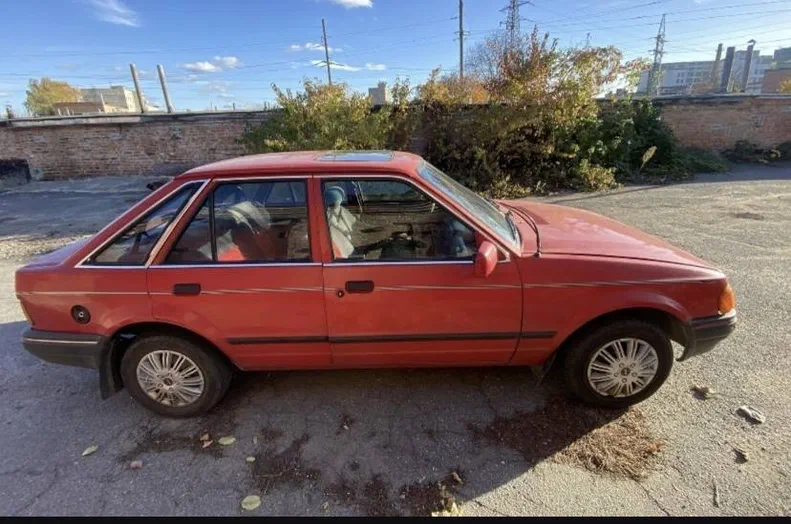 Ford Escort 1988 - 3