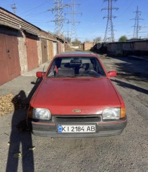 Ford Escort 1988 - 4