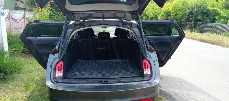 Opel Insignia 2011 - 14