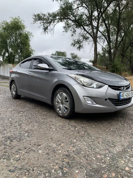 Hyundai Elantra 2012 - 12