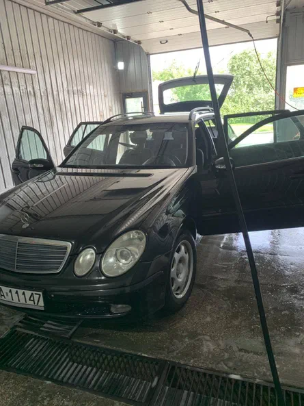 Mercedes-Benz E-Клас 2003 - 7