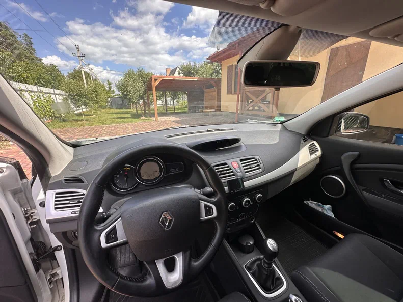 Renault Megane 2011 - 15