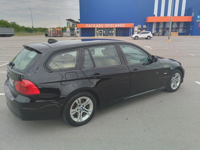 BMW 3 серія 2011 - 5