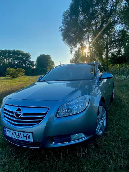 Opel Insignia 2011