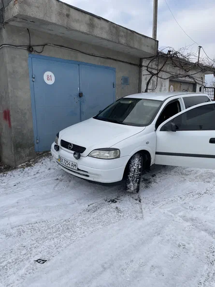 Opel Astra 2002 - 10