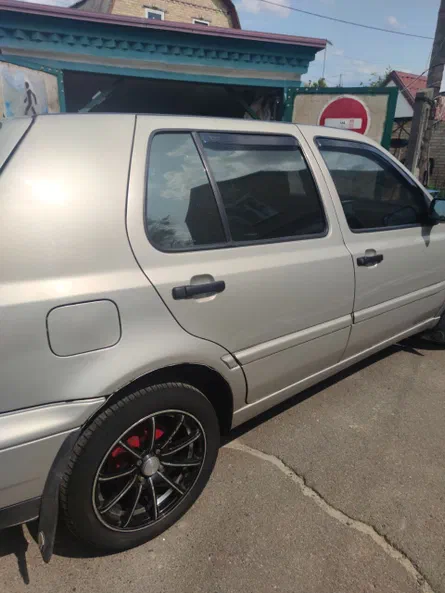 Volkswagen Golf 1996 - 10