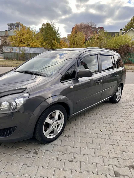 Opel Zafira 2013