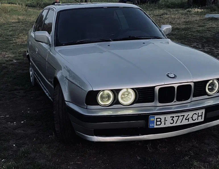 BMW 5 серія 1988 - 6