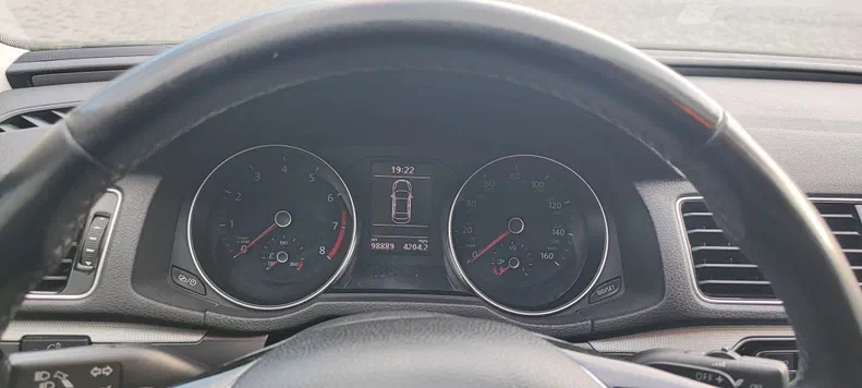Volkswagen Passat 2018 - 8