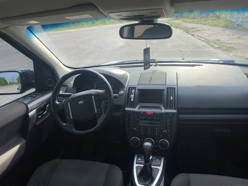 Land Rover Freelander 2011