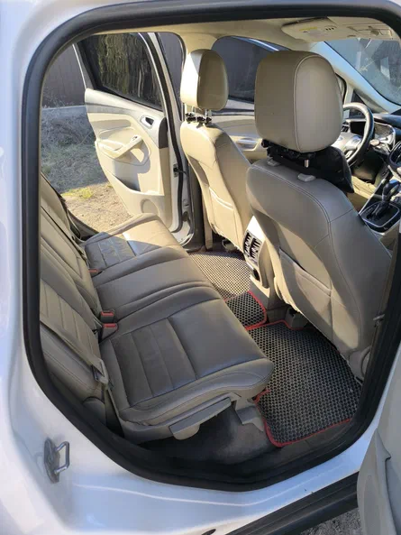 Ford C-MAX 2013 - 10