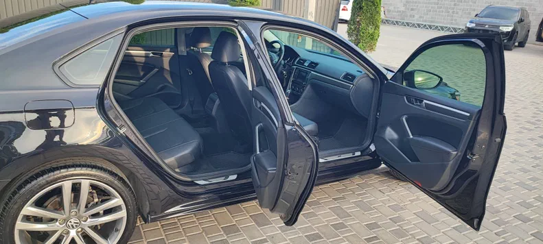 Volkswagen Passat 2018 - 17