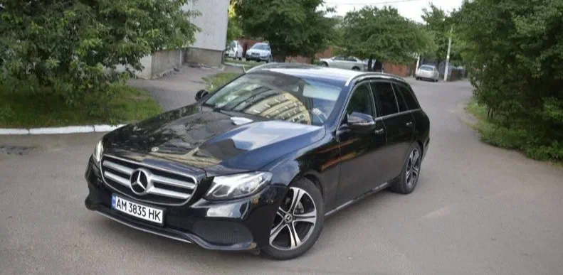 Mercedes-Benz E-Класс 2017